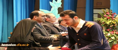 درخشش دانشجو معلمان دانشگاه فرهنگیان همدان؛
در نخستین جشنواره ملی نوآوری های علمی و پژوهشی دانشگاه فرهنگیان که به میزبانی شهر یزد برگزار شد.