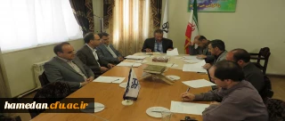 جلسه تهیه، تنظیم و تصویب فرم سازماندهی دانشجویان ورودی 92 با حضور معاون هماهنگی استان و نمایندگان اداره کل آموزش و پرورش همدان