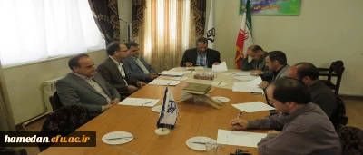 جلسه تهیه، تنظیم و تصویب فرم سازماندهی دانشجویان ورودی 92 با حضور معاون هماهنگی استان و نمایندگان اداره کل آموزش و پرورش همدان