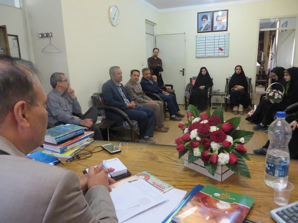 در مراسمی با حضور استاد و دانشجویان عضو کمیته تدریس پژوهی پردیس شهید باهنر از سرپرست دانشگاه فرهنگیان همدان و معاونین ایشان تقدیر به عمل آمد.