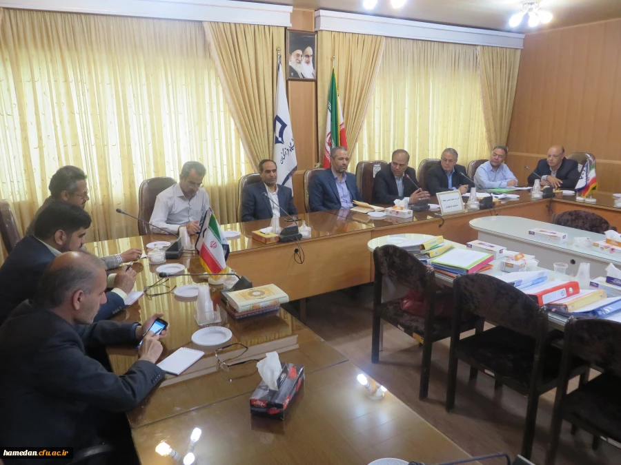 جلسه کارگروه منابع انسانی منطقه 10 کشور