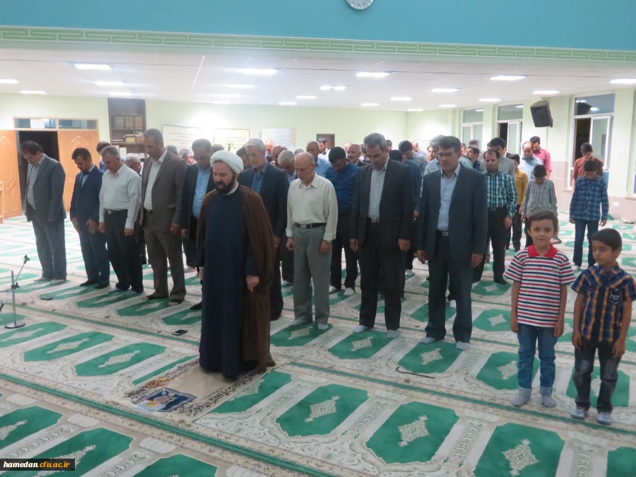 ضیافت افطاری همکاران دانشگاه فرهنگیان همدان