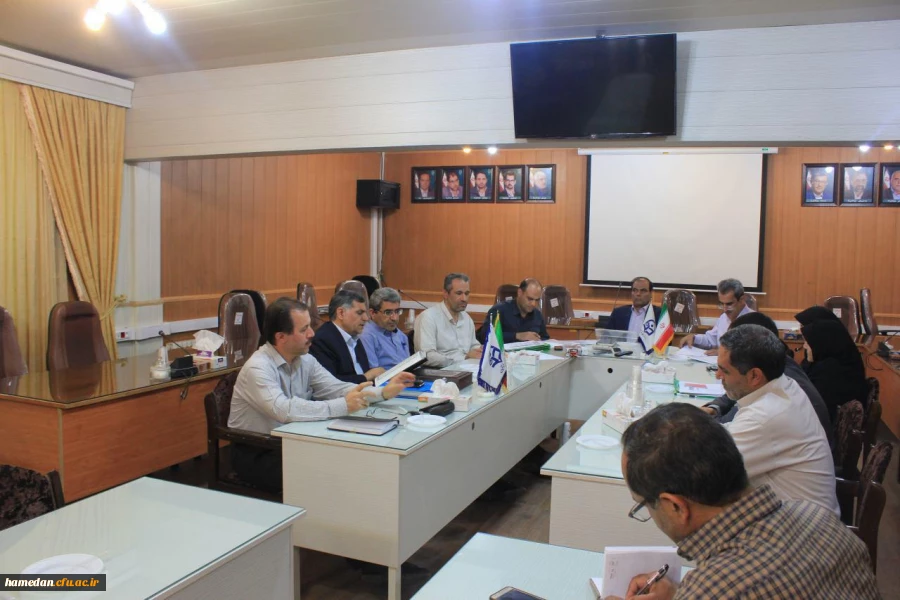 جلسه ی شورای آموزشی دانشگاه فرهنگیان استان همدان