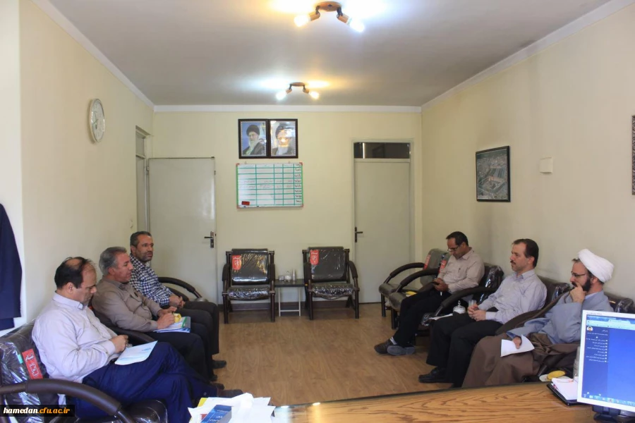 جلسه ی هماهنگی جهت برگزاری دوره ی ضیافت اندیشه