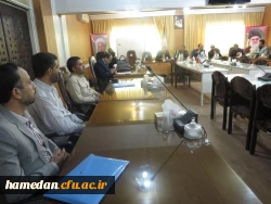 با هدف آسیب شناسی و ارائه راهکارهای لازم جهت بهبود فرایند مصاحبه از مهارت آموزان ماده 28 ؛ جلسه ی توجیهی با حضور مسئولین دانشگاه فرهنگیان استان همدان، اداره کل آموزش و پرورش و مصاحبه گران در سالن ملاصدرا واقع در ساختمان مدیریت استان برگزار شد.