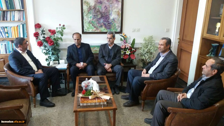 دیدار سرپرست و معاونین دانشگاه فرهنگیان همدان با معاون سیاسی امنیتی استانداری همدان در آغاز هفته وحدت