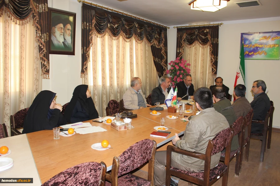جلسه شورای فرهنگی اجتماعی دانشگاه فرهنگیان استان همدان