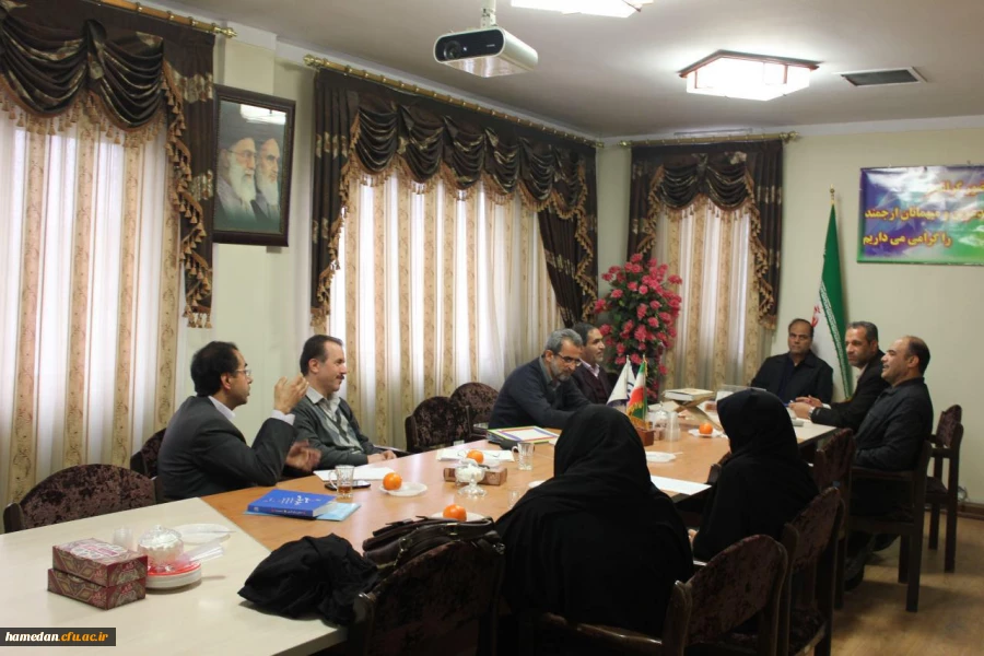 جلسه هماهنگی و برنامه ریزی جشنواره کشوری زبان و ادبیات فارسی به میزبانی پردیس شهید مقصودی همدان