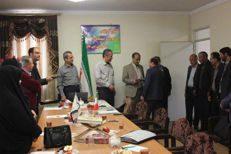 تقدیر از همکاران آزاده و جانباز پردیس های دانشگاه فرهنگیان همدان در شورای فرهنگی و اجتماعی استان