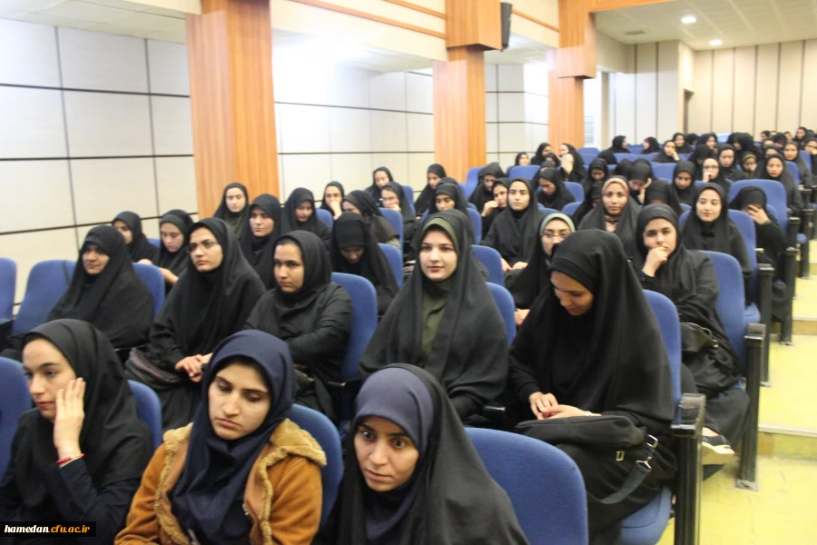 جشنواره کشوری آثار برتر زبان و ادبیات فارسی استادان و معلمان