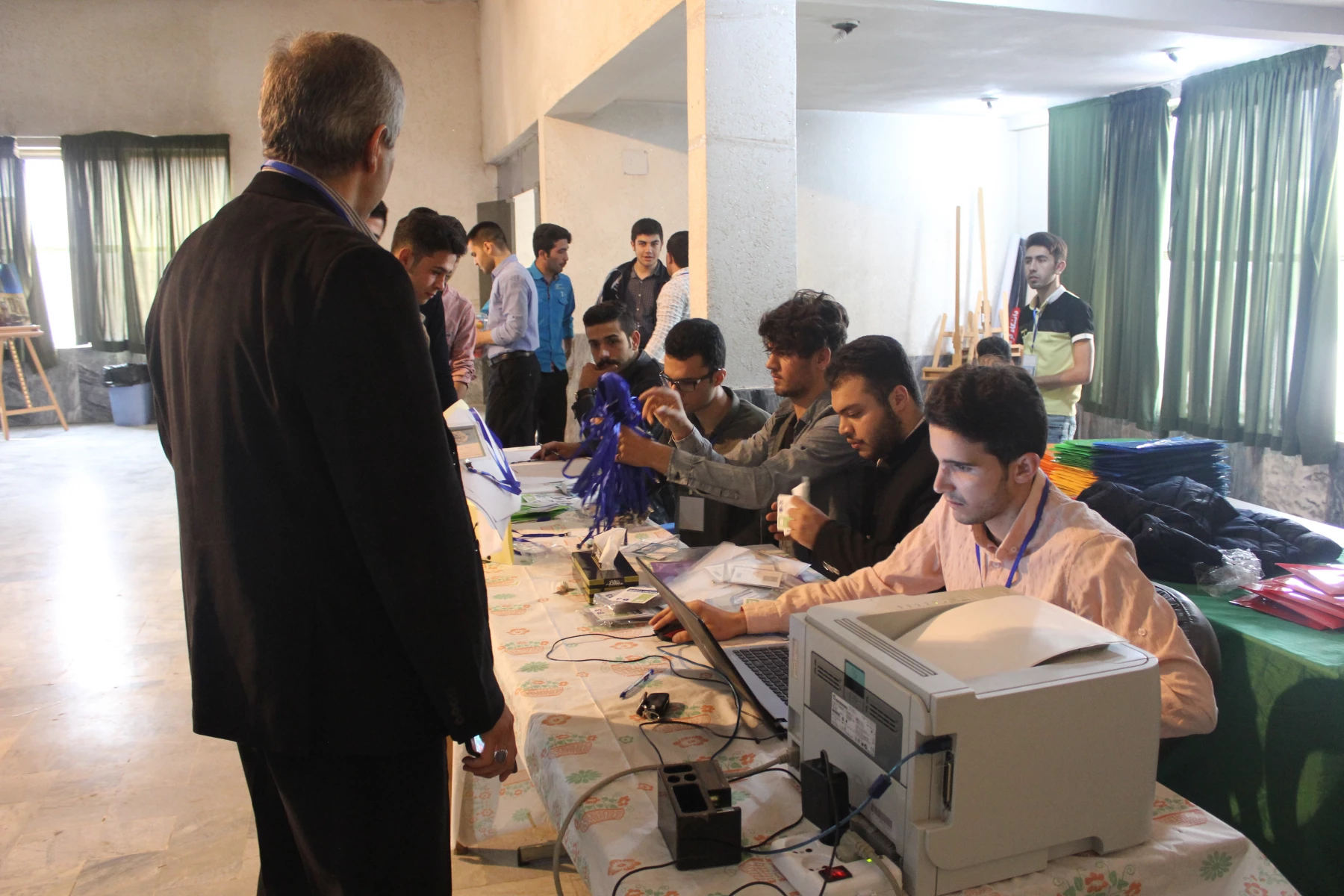 جشنواره کشوری آثار برتر زبان و ادبیات فارسی استادان و معلمان