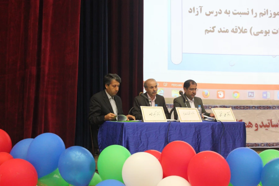 جشنواره کشوری آثار برتر زبان و ادبیات فارسی استادان و معلمان