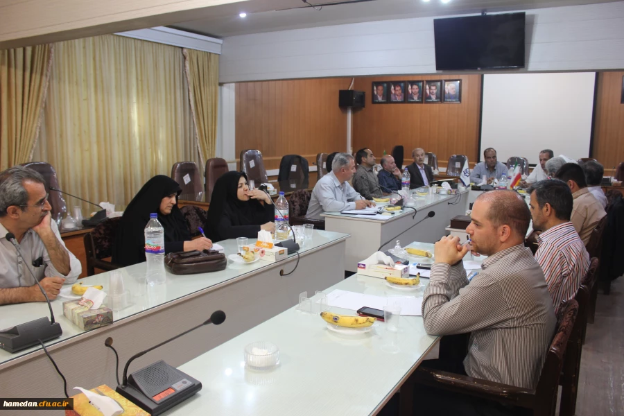 جلسه شورای فرهنگی اجتماعی دانشگاه فرهنگیان استان همدان