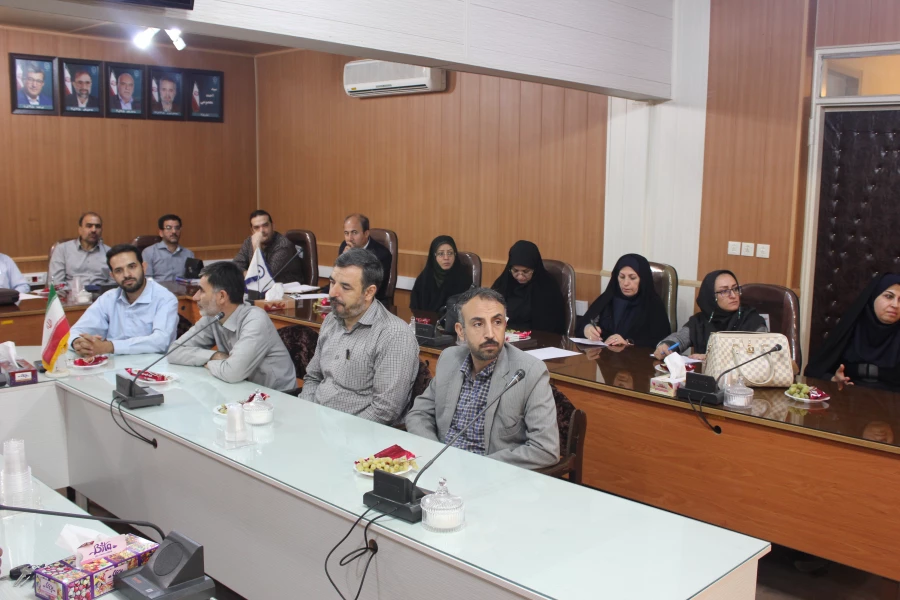 فرایند مصاحبه ی تخصصی از داوطلبان آزمون استخدام پیمانی آموزش و پرورش استان همدان