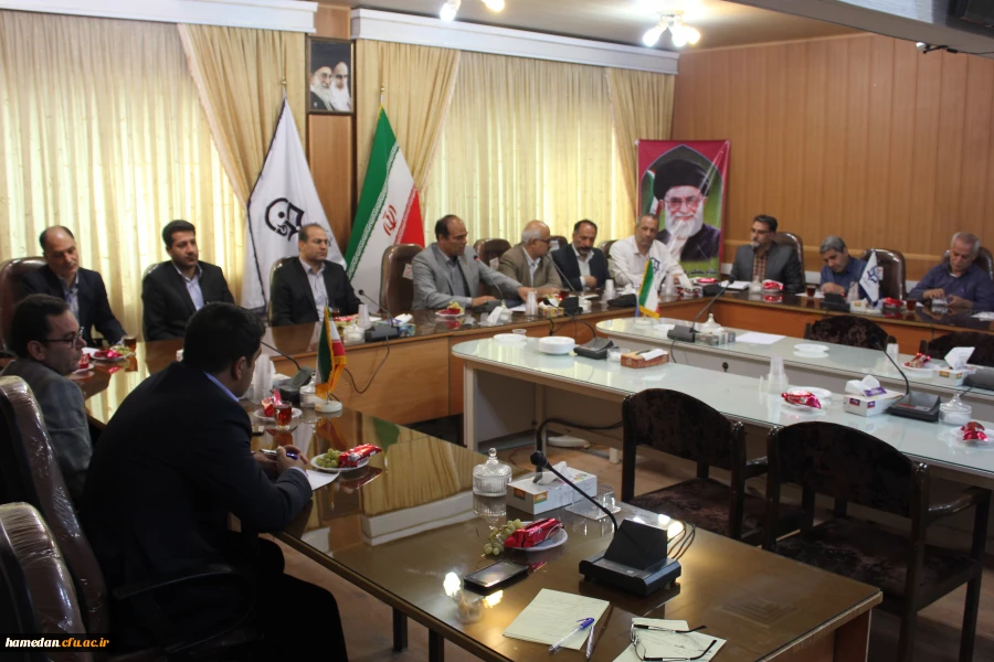 فرایند مصاحبه ی تخصصی از داوطلبان آزمون استخدام پیمانی آموزش و پرورش استان همدان