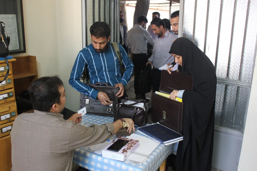 فرآیند مصاحبه تخصصی متقاضیان آزمون استخدامی پیمانی آموزش و پرورش استان همدان