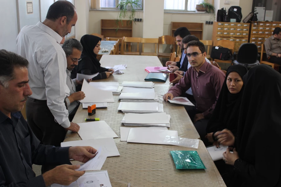 فرآیند مصاحبه تخصصی متقاضیان آزمون استخدامی پیمانی آموزش و پرورش استان همدان