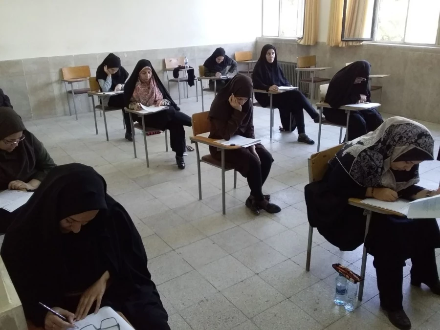 برگزاری آزمون تخصصی ویژه مهارت آموزان ورودی سال ۱۳۹۵ در پردیس شهید مقصودی همدان - چهارشنبه ۹۷/۰۵/۲۴ - ساختمان آموزشی