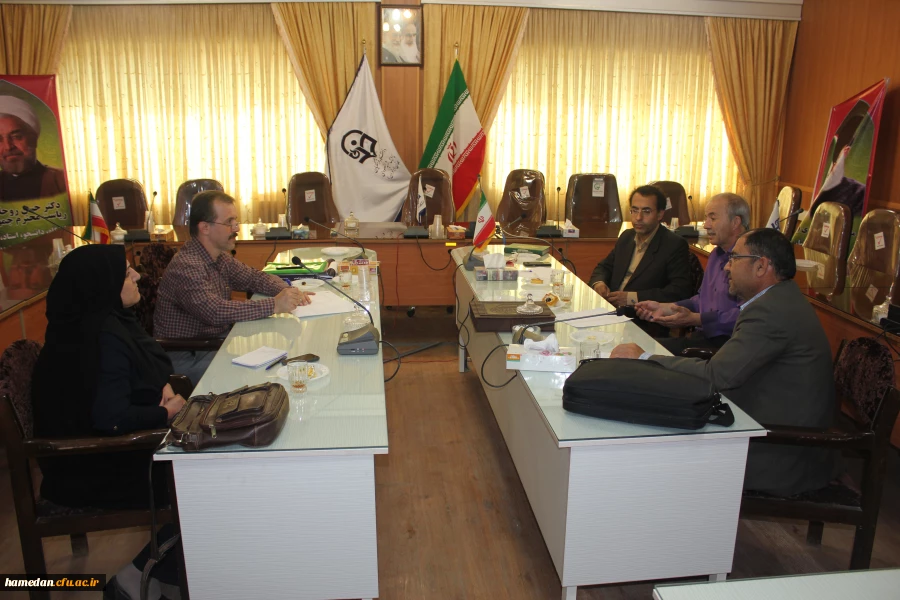 برگزاری جلسه هماهنگی گروه زبان و ادبیات فارسی دانشگاه فرهنگیان همدان