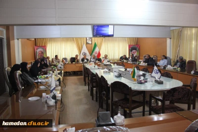 کارگاه آموزشی «آشنایی با سامانه گلستان» ویژه اعضای هیات علمی دانشگاه فرهنگیان - سالن جلسات ملاصدرا واقع در ساختمان مدیریت استان - دوشنبه 970709