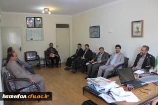 یکشنبه 97/09/11 - موضوع جلسه: تعامل و برگزاری دوره توجیهی ویژه دانشجو معلمان جدیدالورود.