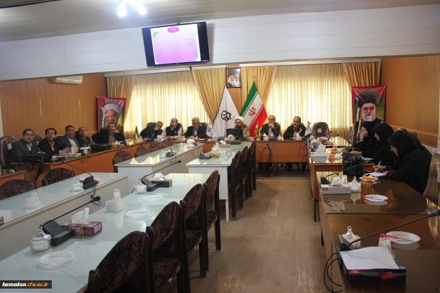 دوره آموزشی بالندگی حرفه ای با موضوع: « اخلاق کاربردی تعلیم و تربیت» ویژه اعضای هیات علمی