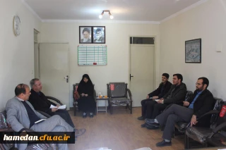 دیدار فریادرس مسئول ناحیه بسیج دانشجویی استان با دکتر علیرضا علی صوفی سرپرست دانشگاه فرهنگیان همدان - سه شنبه 97/10/04 - اتاق ریاست دانشگاه