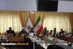 با موضوع انس با قرآن و بازخوانی حماسه نه دی برگزار شد:
دومین نشست معرفتی بسیج کارمندان دانشگاه فرهنگیان همدان به میزبانی پردیس شهید مقصودی