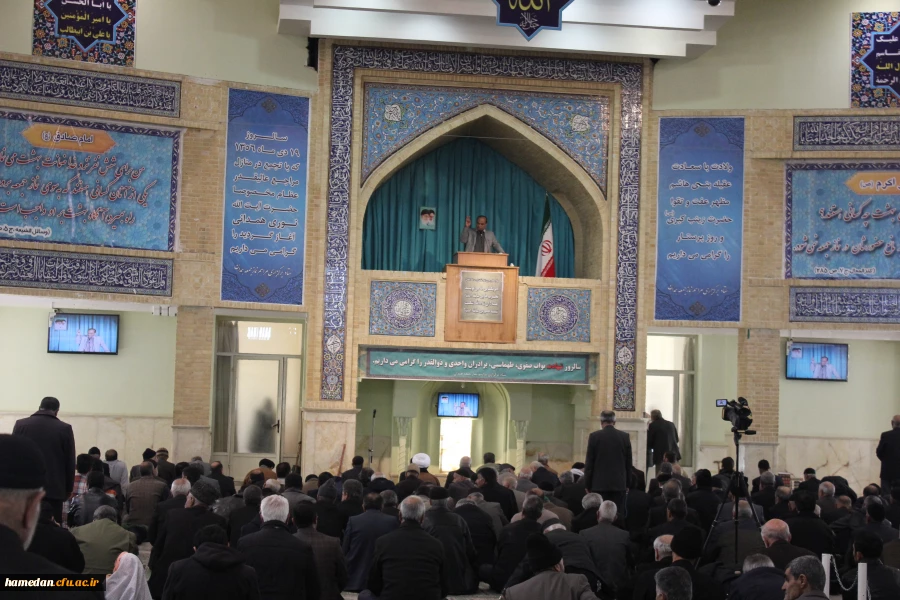 دکتر علیرضا علی صوفی در سخنرانی پیش از خطبه های نماز جمعه همدان:
دانشگاه فرهنگیان در فرازهای مختلف مورد تاکید رهبر معظم انقلاب است