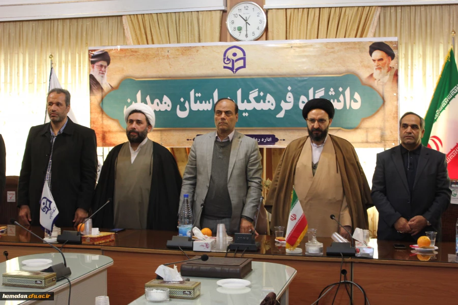 حجت الاسلام و المسلمین دادگر مسئول نهاد نمایندگی مقام معظم رهبری در دانشگاه فرهنگیان در جمع دانشجویان پردیس های همدان:

تردیدی نیست که دانشگاه فرهنگیان یا تربیت معلم مهمترین نهاد آموزشی درکشور است