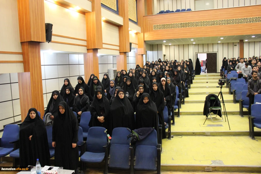 با حضور حجت الاسلام و المسلمین دادگر برگزار شد:

همایش قرآن و عترت با محوریت ولادت حضرت صدیقه طاهره (س) و حضرت امام (ره) بنیانگذار کبیر انقلاب اسلامی