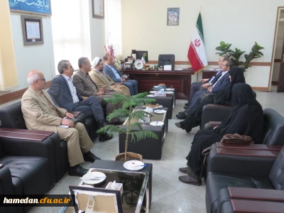 دیدار سرپرست دانشگاه فرهنگیان همدان با مدیر کل آموزش و پرورش استان در طلیعه سال 1398