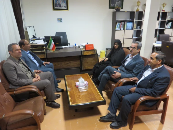 دیدار سرپرست دانشگاه فرهنگیان همدان با مدیر کل آموزش و پرورش استان در طلیعه سال 1398