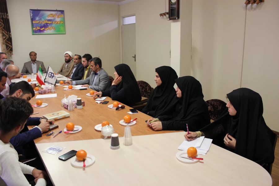 برگزاری جلسه شورای فرهنگی اجتماعی دانشگاه فرهنگیان استان همدان با حضور کلیه ی اعضا