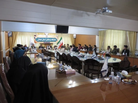 مراسم بزرگداشت شیخ اجل سعدی شیرازی در پردیس شهید مقصودی همدان برگزار شد