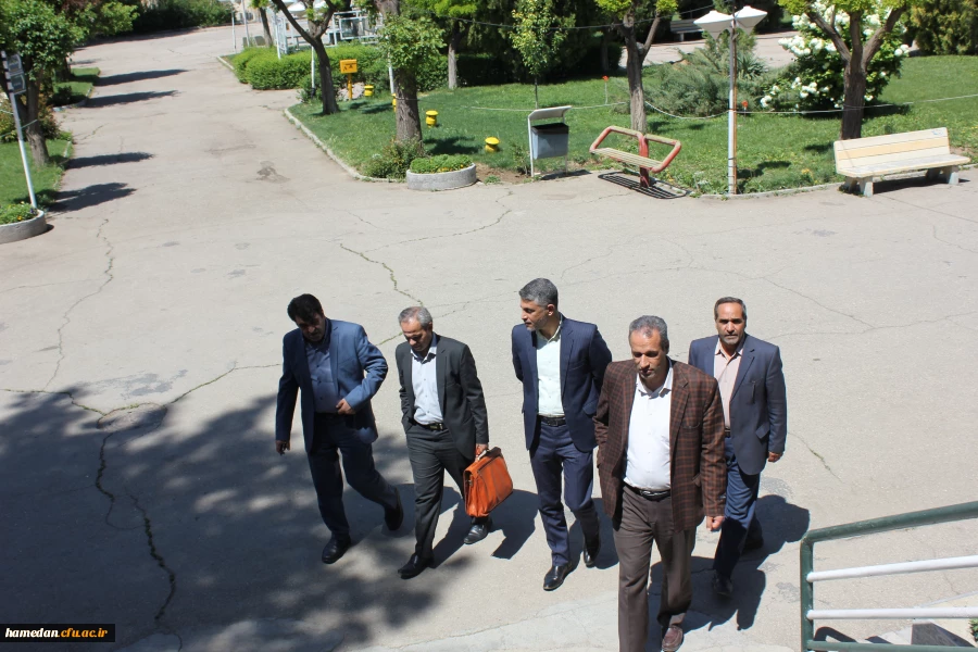 با حضور نمایندگانی از حراست، حقوقی و امور مالی سازمان مرکزی در پردیس شهید مقصودی همدان انجام شد:
برگزاری مناقصه واگذاری امور خدماتی و پشتیبانی دانشگاه فرهنگیان استان همدان در بخش نیروی انسانی از طریق سامانه تدارکات الکترونیکی دولت (ستاد)