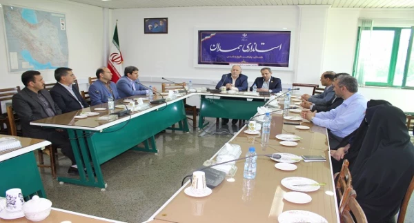 جلسه کمیته هیات امنای استانی دانشگاه فرهنگیان همدان با حضور معاون سیاسی امنیتی استانداری و دکتر طاهری نیا معاون پژوهشی و فناوری دانشگاه فرهنگیان برگزار شد