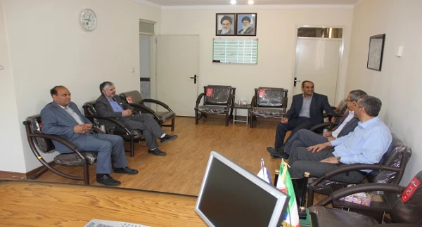 بازدید مدیرکل خدمات آموزشی سازمان مرکزی از نحوه برگزاری امتحانات در پردیس های دانشگاه فرهنگیان همدان