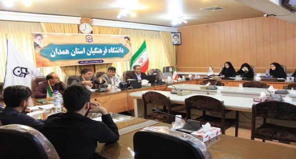 کارگاه آموزشی ارتقاء مهارت های حرفه ای و توانمندی نومعلمان، با حضور اساتید و جمعی از دانش آموختگان دانشگاه فرهنگیان همدان برگزار شد.
‹›