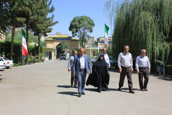 بازدید خانم دکترعلی نژاد معاون دانشجویی دانشگاه فرهنگیان از پردیس های استان همدان
