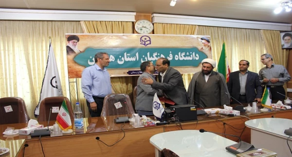 شورای اداری دانشگاه فرهنگیان استان همدان تشکیل جلسه داد

 2