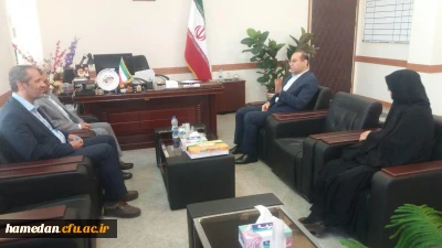 در آستانه ی سالتحصیلی جدید انجام شد

بررسی وضعیت دانشگاه فرهنگیان همدان در دیدار مدیرکل آموزش و پرورش استان با سرپرست این دانشگاه