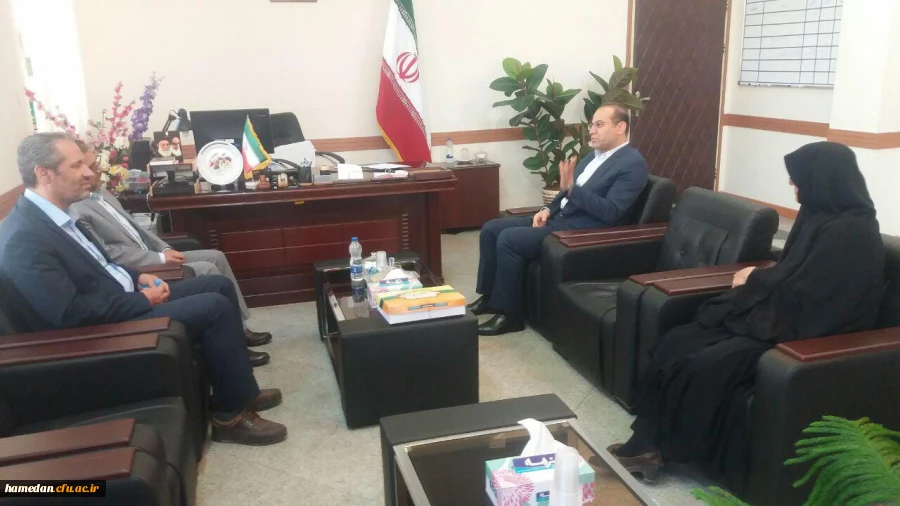 بررسی وضعیت دانشگاه فرهنگیان همدان در دیدار مدیرکل آموزش و پرورش استان با سرپرست این دانشگاه 2