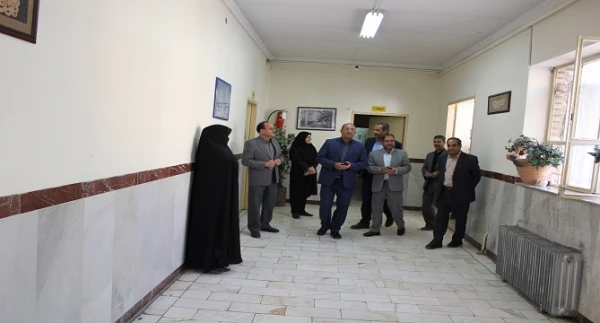 با انعکاس مشکلات و نیازهای دانشگاه فرهنگیان همدان به مسئولان سازمان مرکزی، جهت رفع آنها تلاش خواهیم کرد

 2