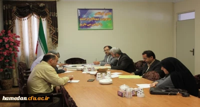 در دفتر مدیریت استان برگزار شد

نشست معاونین آموزشی و مدیران گروه های آموزشی با سرپرست مدیریت امور پردیس های استان
