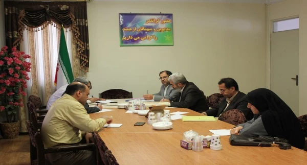 نشست معاونین آموزشی و مدیران گروه های آموزشی با سرپرست مدیریت امور پردیس های استان
 2