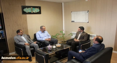 دکترعلی نجفی در دیدار معاون خدمات شهری شهرداری همدان مطرح کرد

معتقدیم تعامل برون سازمانی در ارتقای شاخص های کیفی دانشگاه فرهنگیان موثر و مفید بوده و بر گسترش آن تاکید داریم

