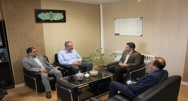 معتقدیم تعامل برون سازمانی در ارتقای شاخص های کیفی دانشگاه فرهنگیان موثر و مفید بوده و بر گسترش آن تاکید داریم

 2