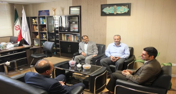 معتقدیم تعامل برون سازمانی در ارتقای شاخص های کیفی دانشگاه فرهنگیان موثر و مفید بوده و بر گسترش آن تاکید داریم

 2