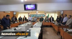 نسل سوم و چهارم انقلاب اسلامی به برکت خون شهدا، آماده ی مجاهدت و ایثارگری و حفظ آرمان های نظام مقدس اسلامی هستند

 2